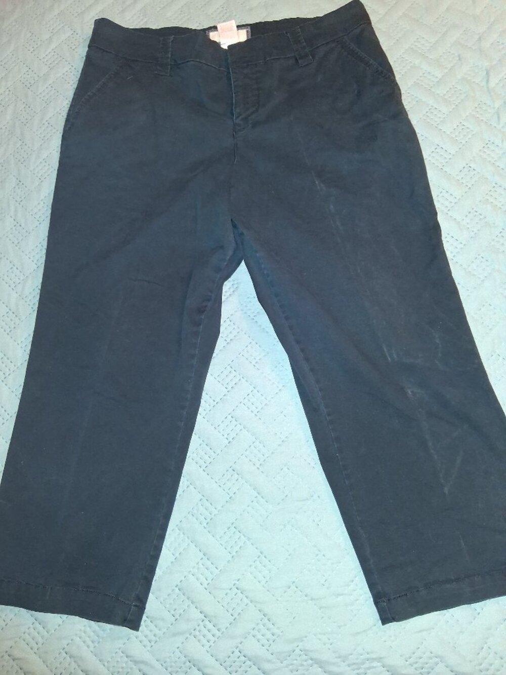 Sonoma Black Women's Capris-size 14